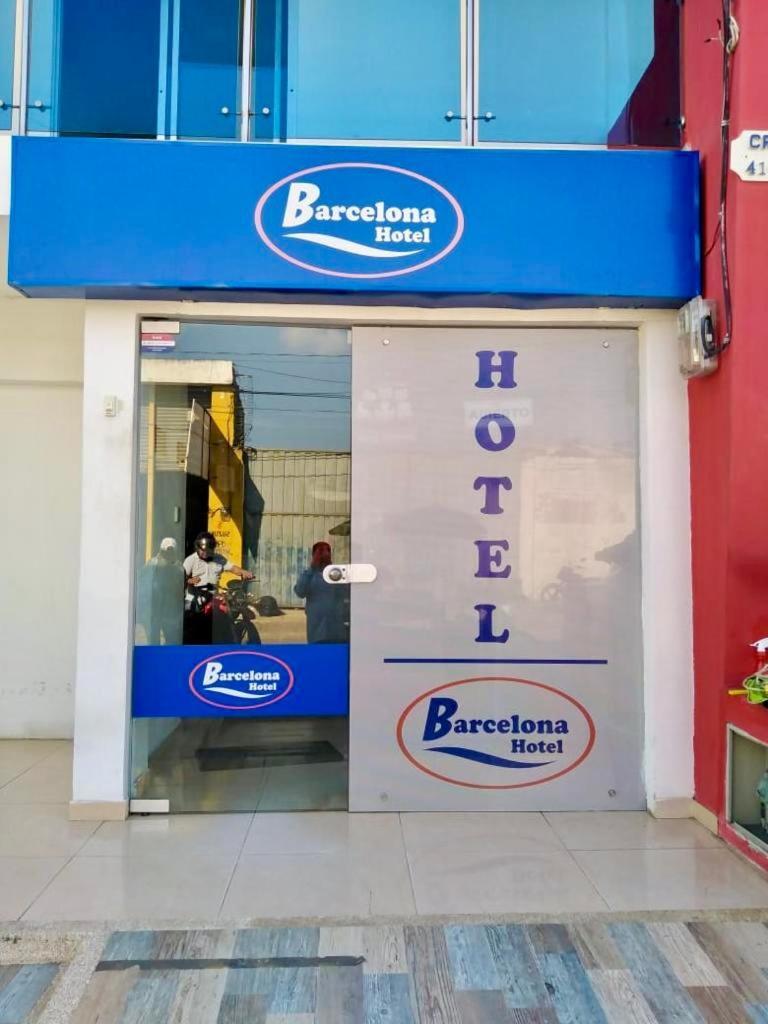 Hotel Barcelona Montería Екстериор снимка