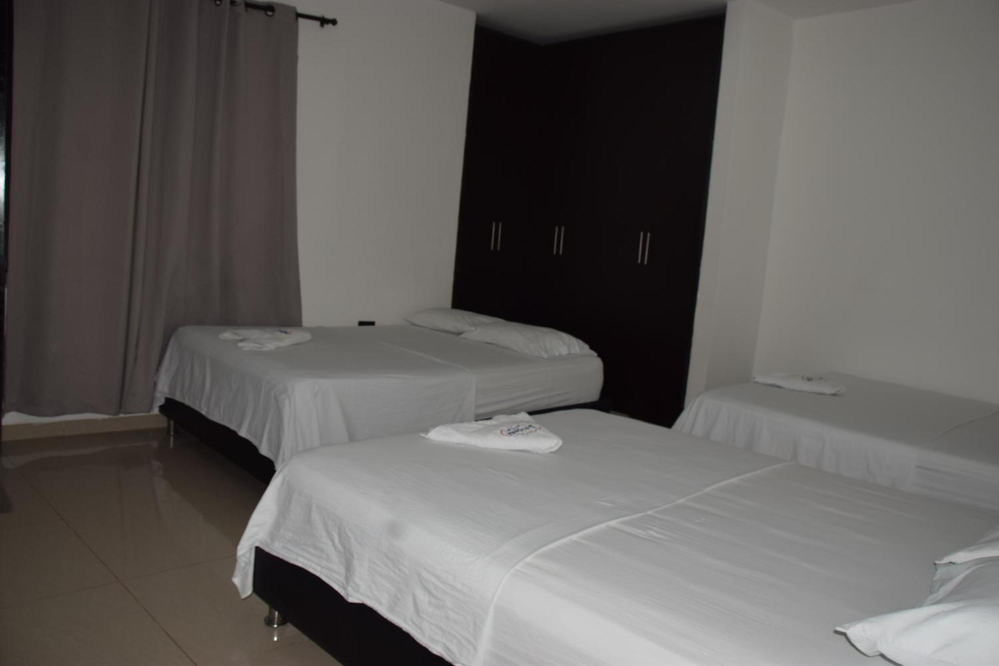 Hotel Barcelona Montería Екстериор снимка