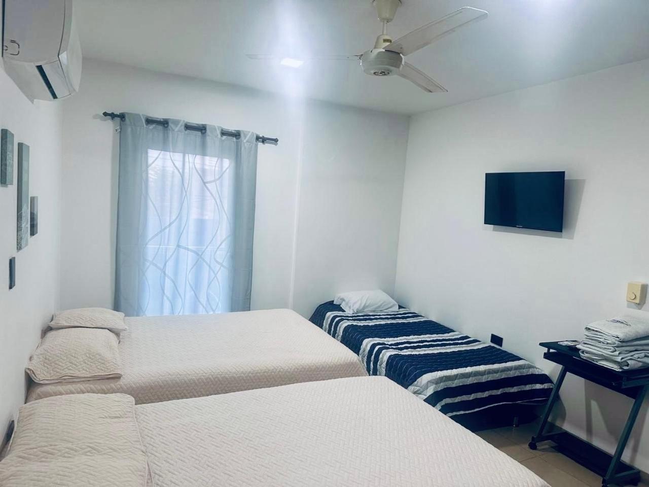 Hotel Barcelona Montería Екстериор снимка