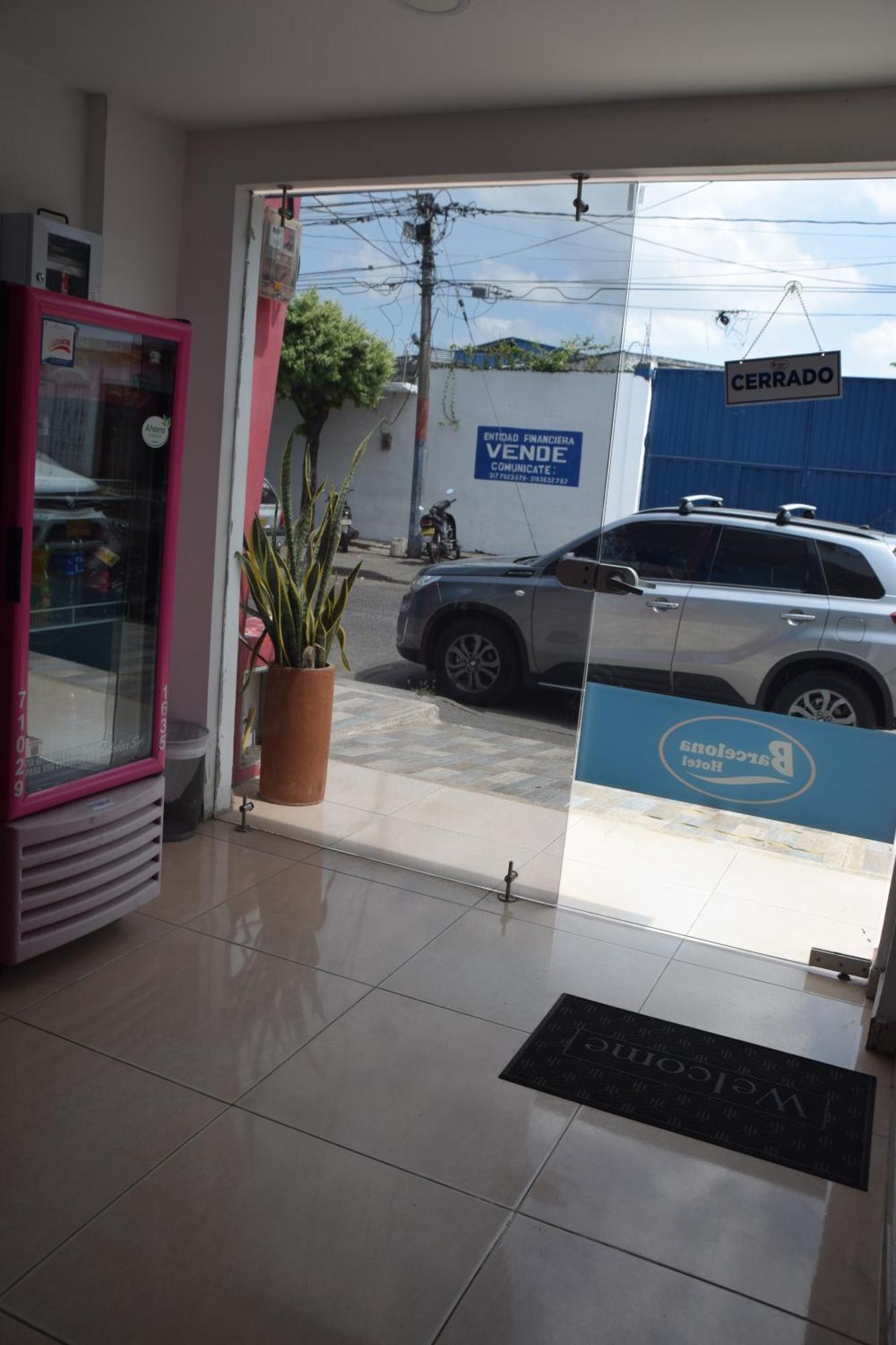 Hotel Barcelona Montería Екстериор снимка