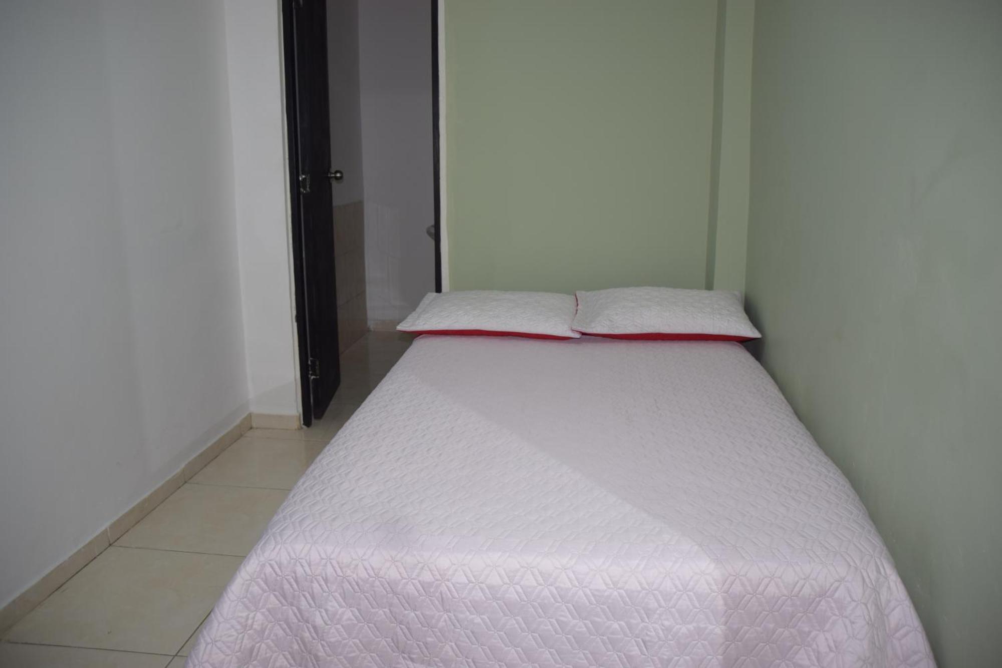Hotel Barcelona Montería Екстериор снимка